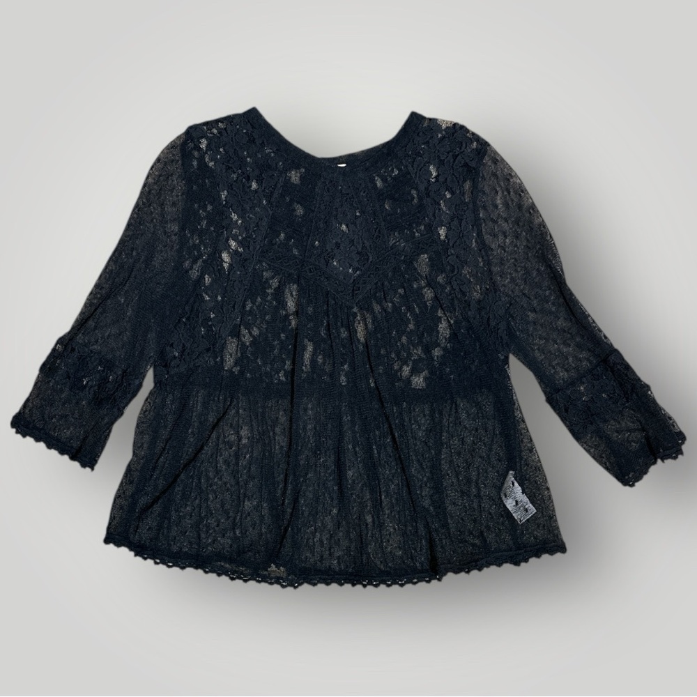 Free People Black Lace
Babydoll Blouse Sheer Long Sleeve M